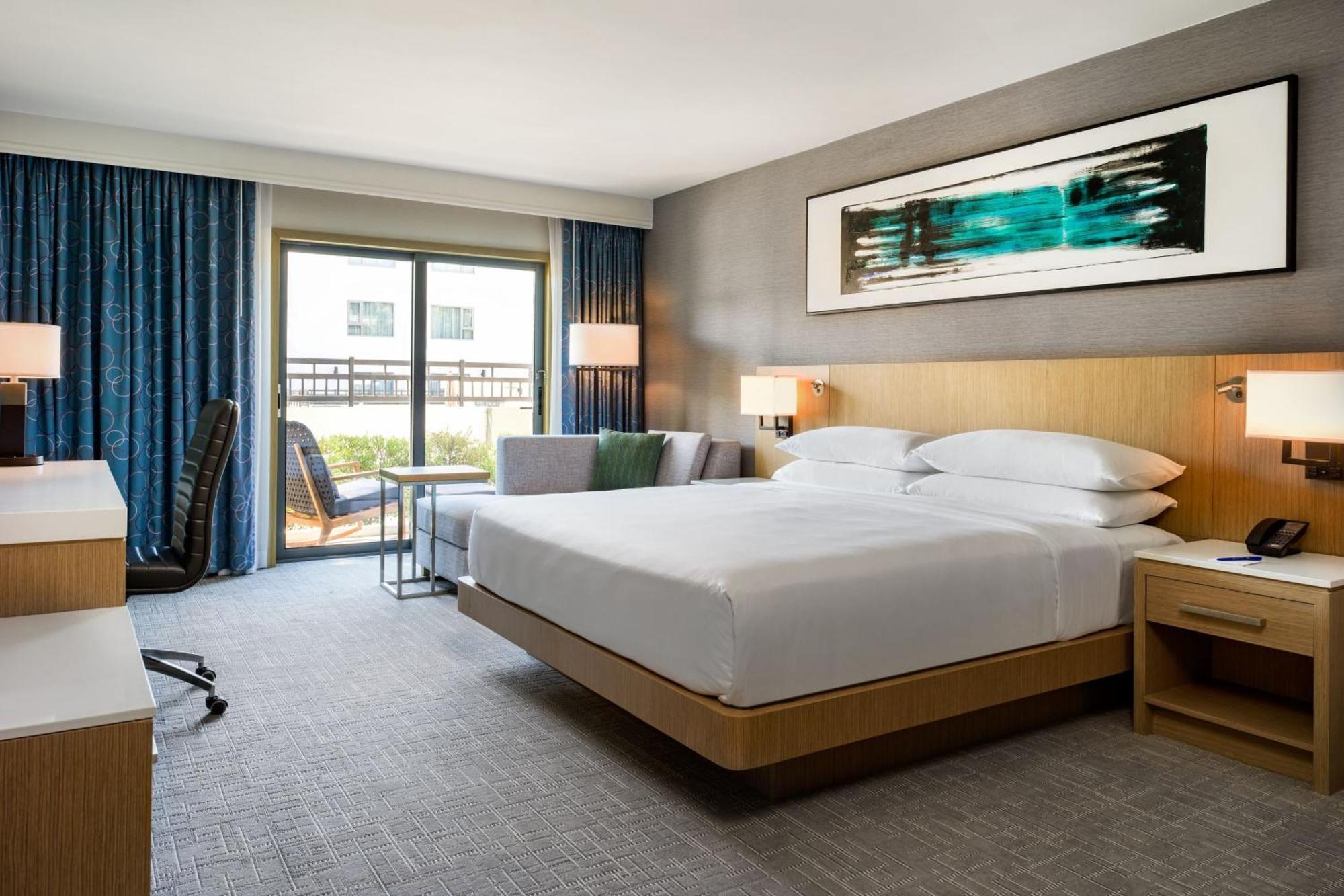 Delta Hotels By Marriott Ontario Airport Bagian luar foto