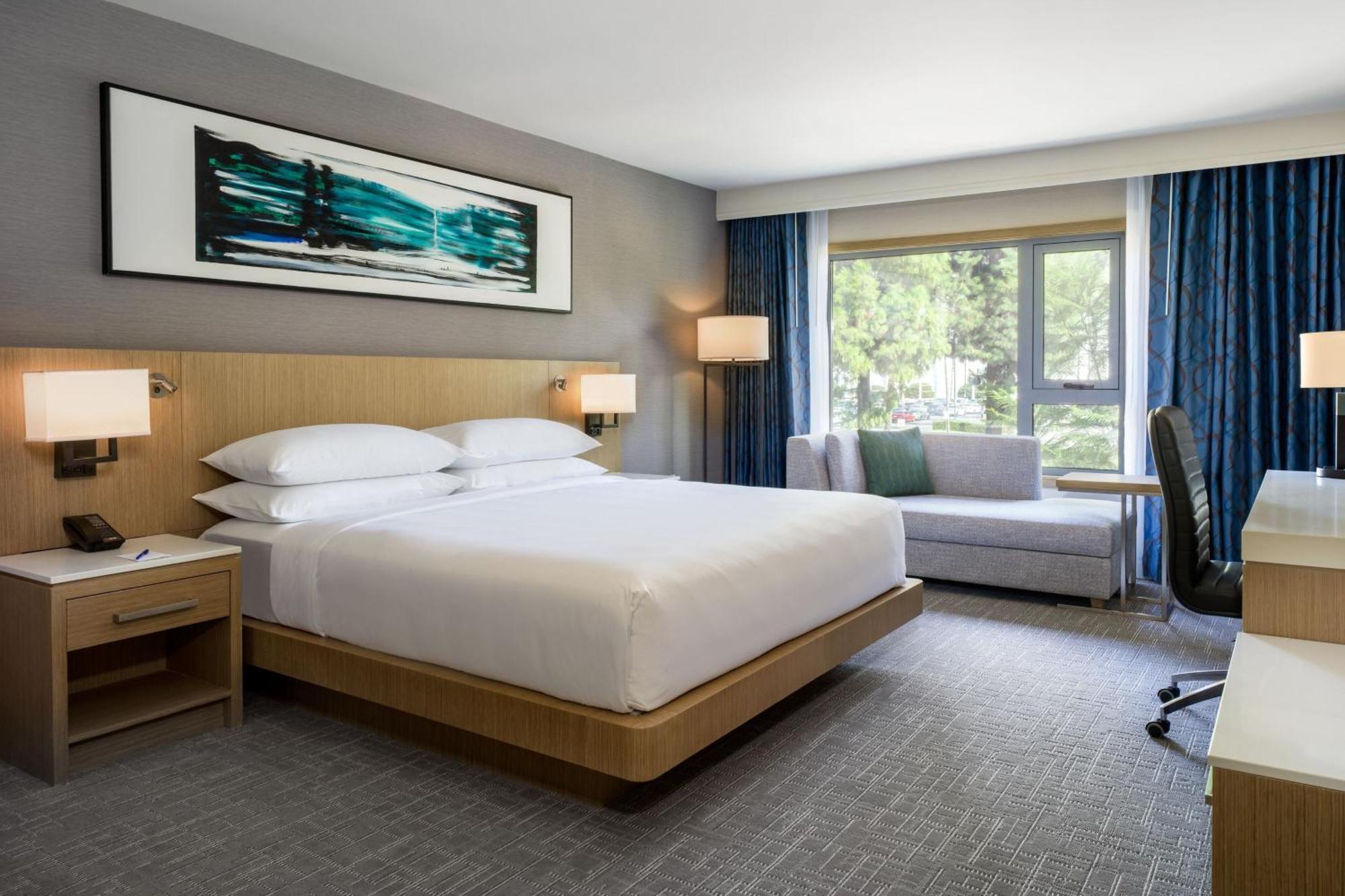 Delta Hotels By Marriott Ontario Airport Bagian luar foto