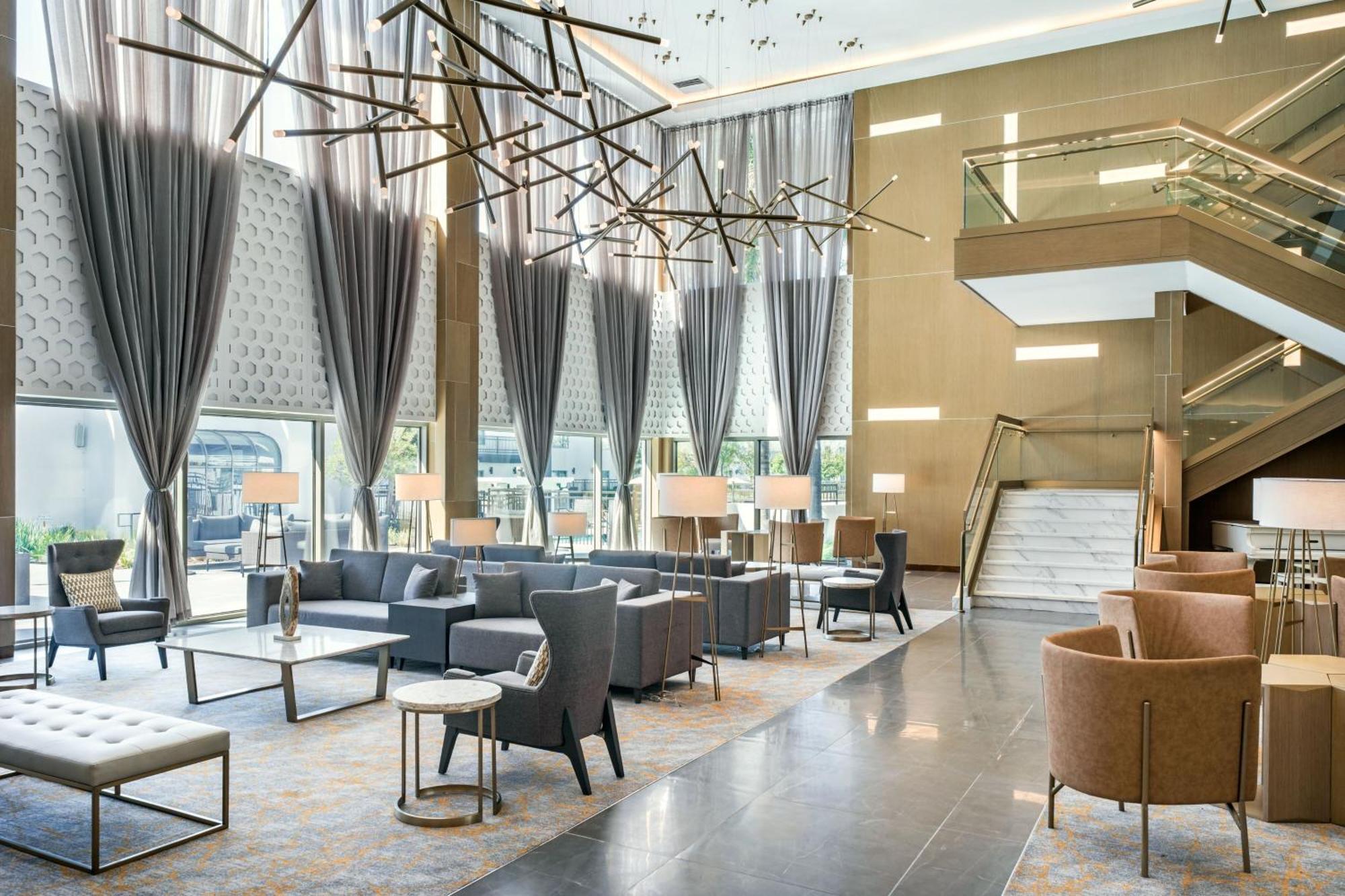 Delta Hotels By Marriott Ontario Airport Bagian luar foto