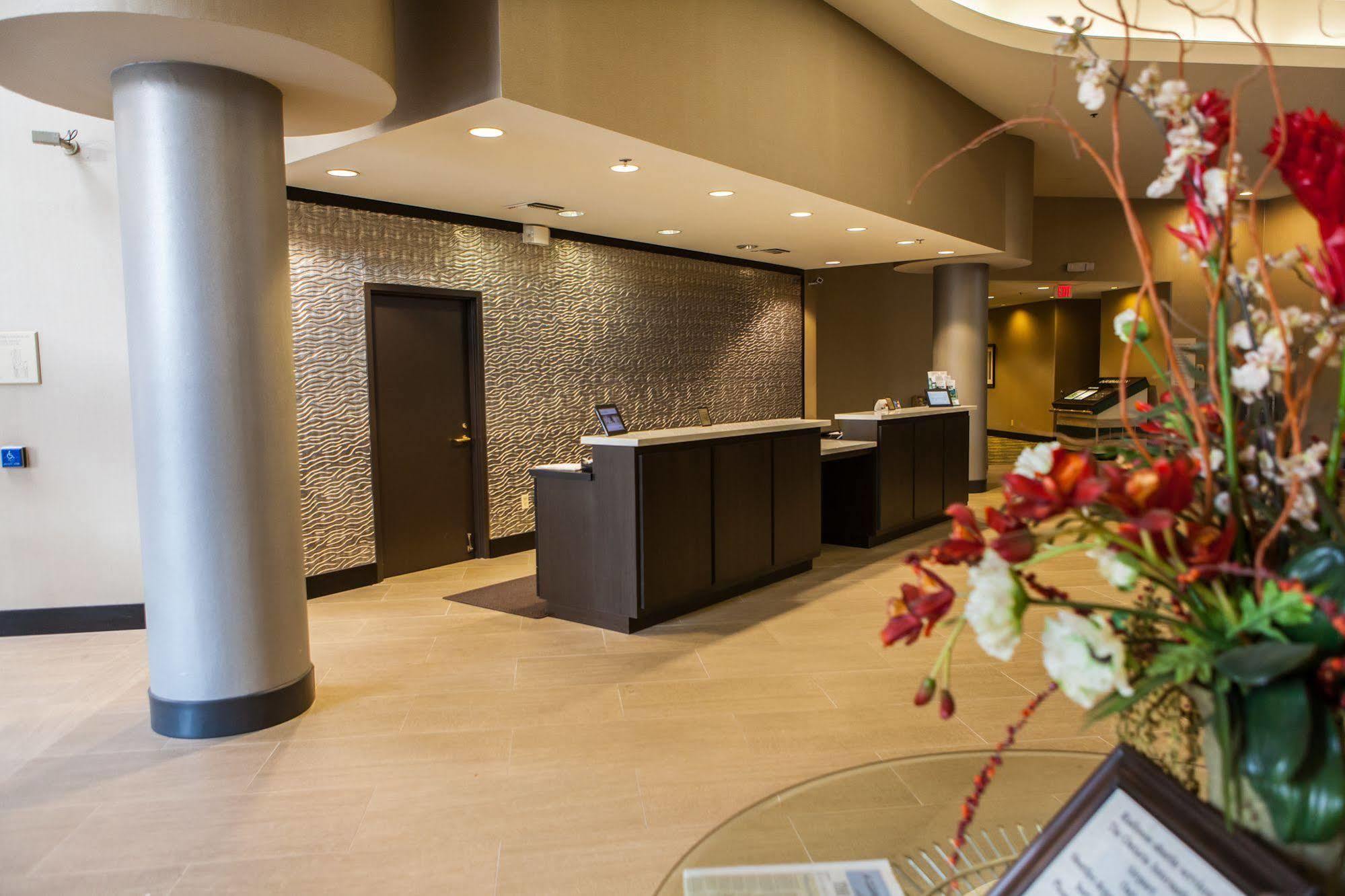 Delta Hotels By Marriott Ontario Airport Bagian luar foto